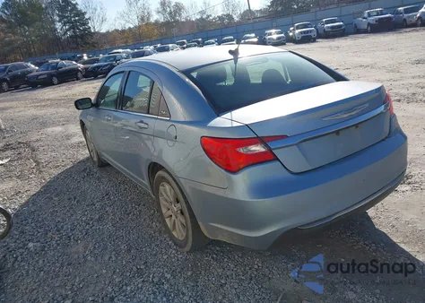 2012 Chrysler 200 Touring z USA, uszkodzony, nr VIN 1C3CCBBB6CN175539